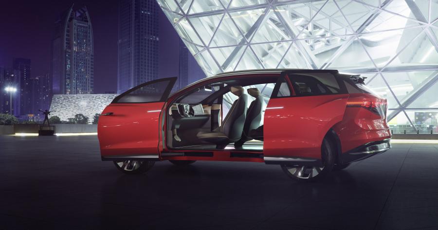  Volkswagen I.D. Roomzz 2019 года  (фото 23 из 52)